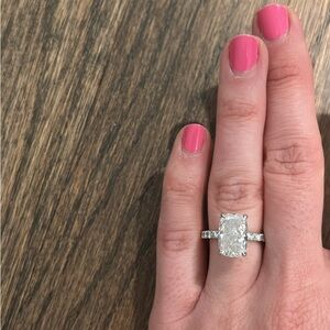 IGL certified lab diamond cushion cut stone 4.04 ct E/VVS2